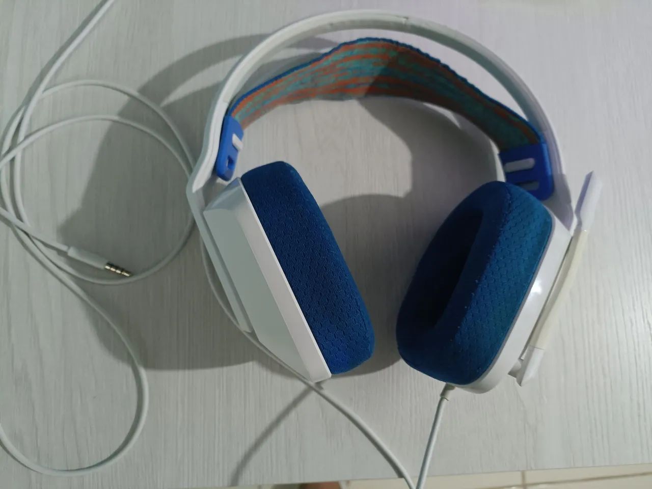 Headset Logitech g335