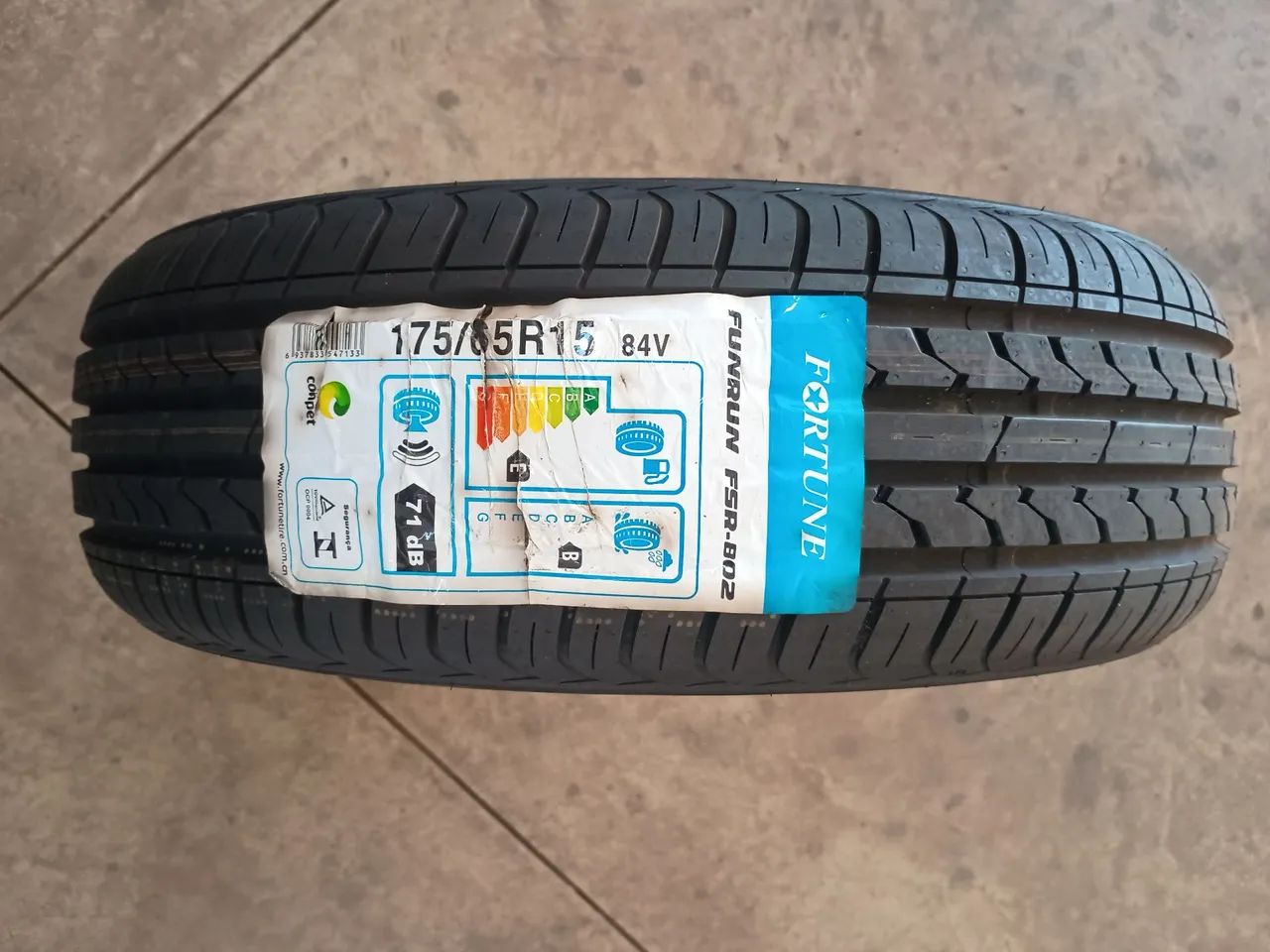 Pneu 175/65R15 84V Fortune.