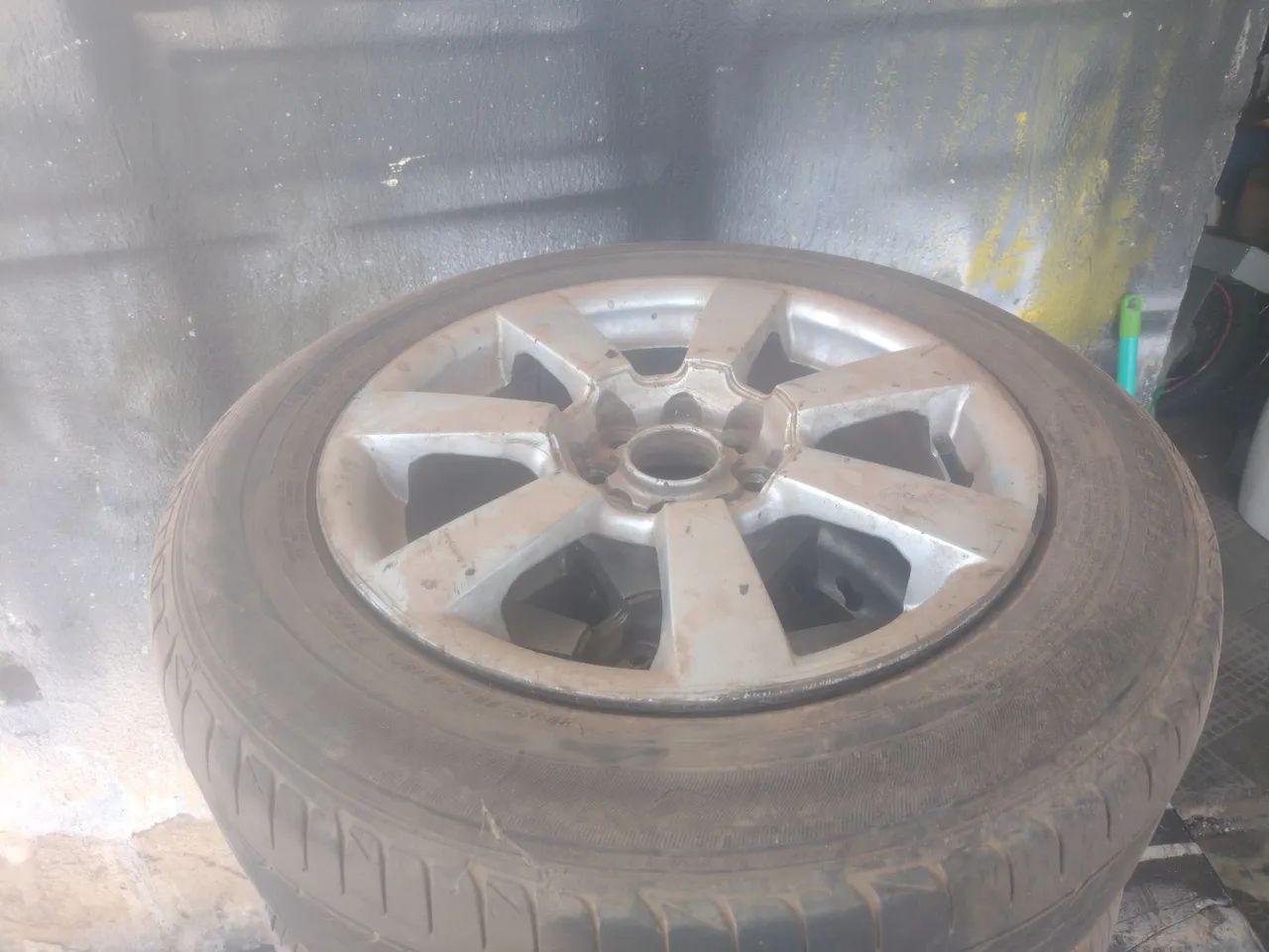 Rodas liga leve universal aro 16 - Foto 4