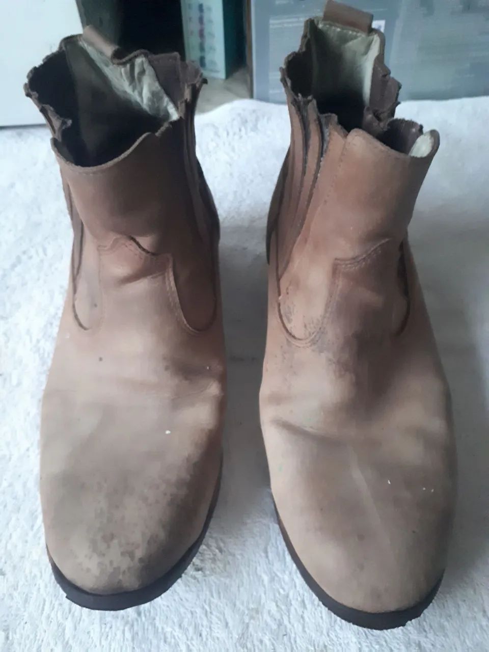 Botina de cano curto marrom 40 usada