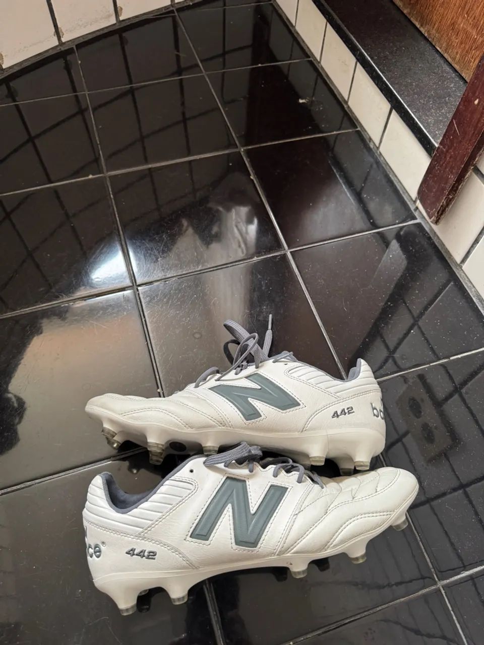 Chuteiras New Balance 442 Pro FG