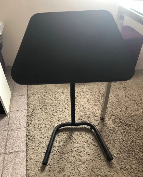 Suporte de notebook por 70.00 reais 64186566204675120