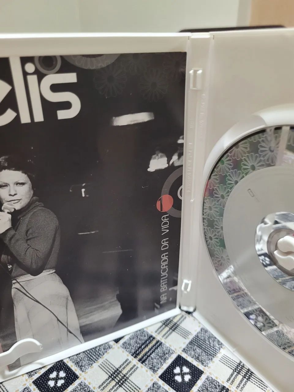 DVDs Elis Regina - Na Batuccada da Vida, Doce de Pimenta, Falso Brilhante - Foto 5