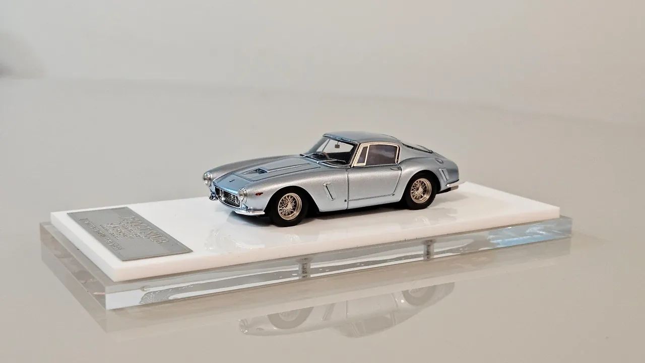 【希少】　1/64 Ferrari 250GT L usso Miniatura My64 Ferrari 250 GT SWB Berlinetta 1:64 (nao e hot