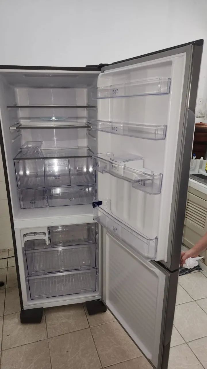 Geladeira Panasonic Inverter 425L  - Foto 2