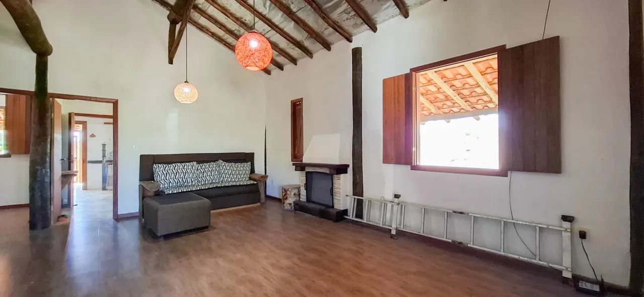 Ótima casa no condomínio ecologico Enseada em terreno de 6.700 m2