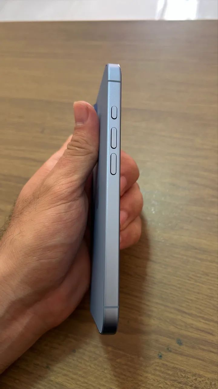 iPhone 17 Azul - Foto 5
