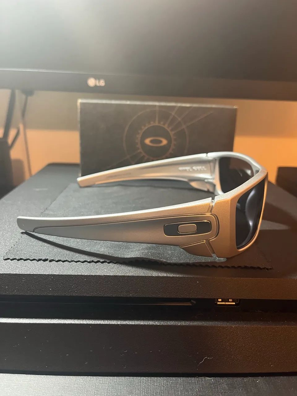 Oakley fuel Cell Frame X Silver lentes Prizm Black NOVA - Foto 4