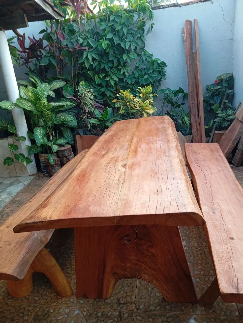 Mesa Rústica 