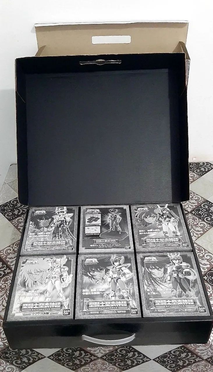 Maleta Cloth myth bandai 5+1 Bronze boys v2 Cavaleiros do zodiaco