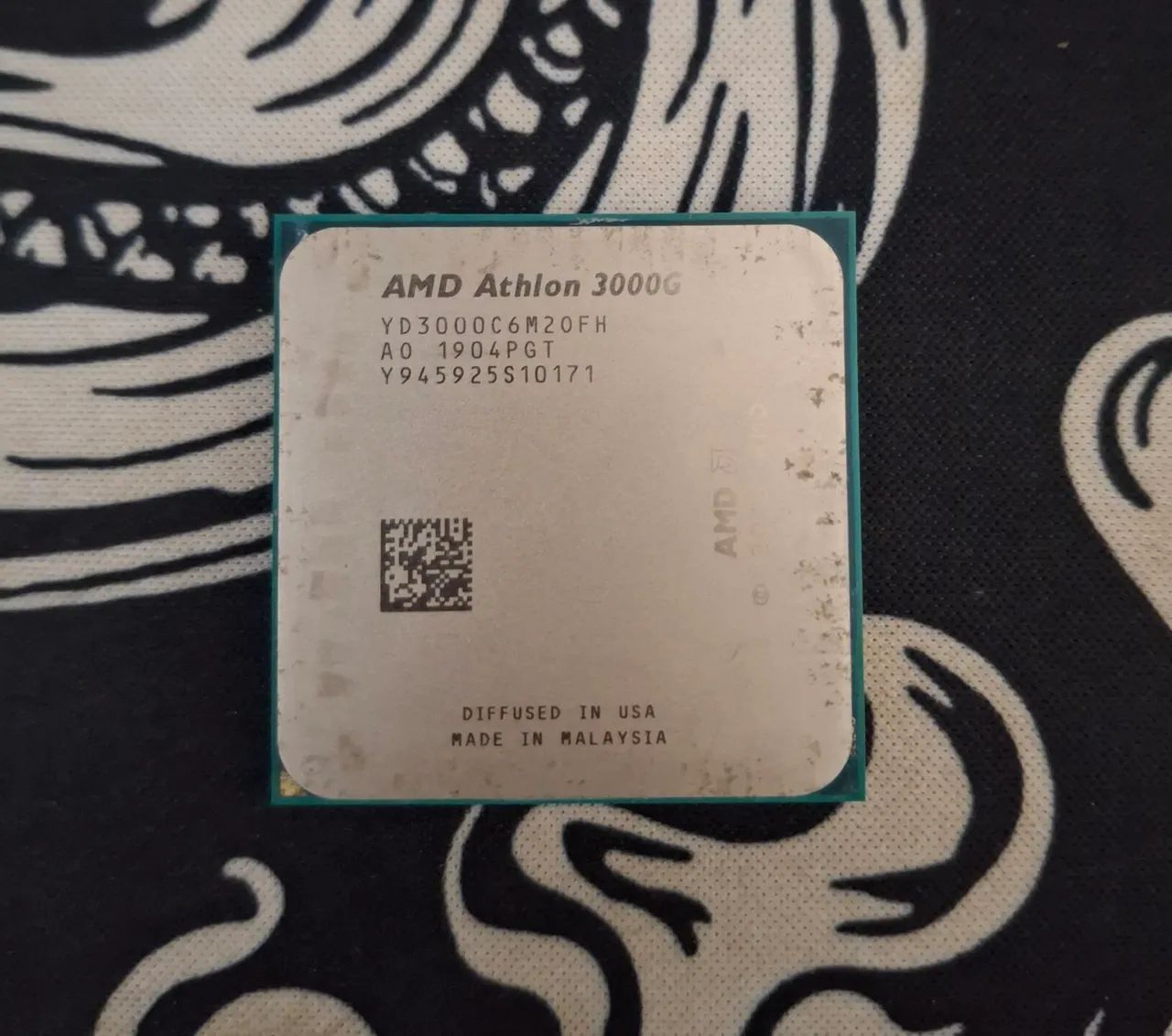 AMD RYZEN ATLHON 3000G PLACA DE VÍDEO INTEGRADA 