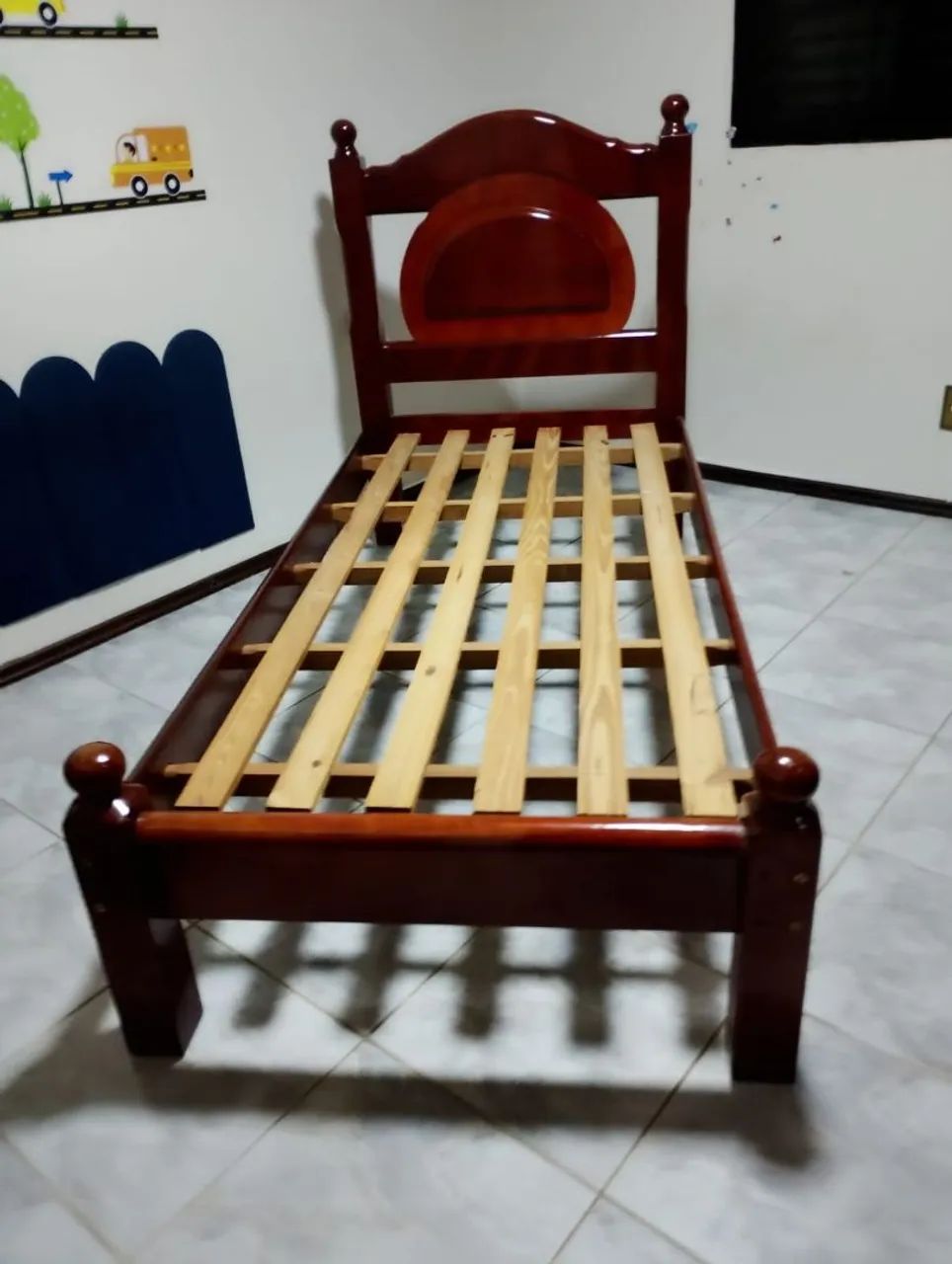 Cama de solteiro (Madeira de qualidade) - Foto 2