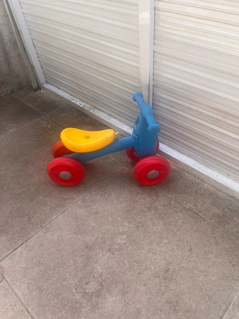 Bicicleta de equilíbrio 