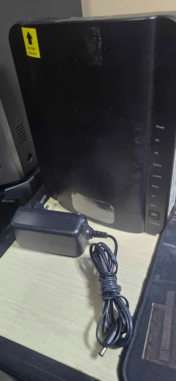 Modem Arris TG1692A