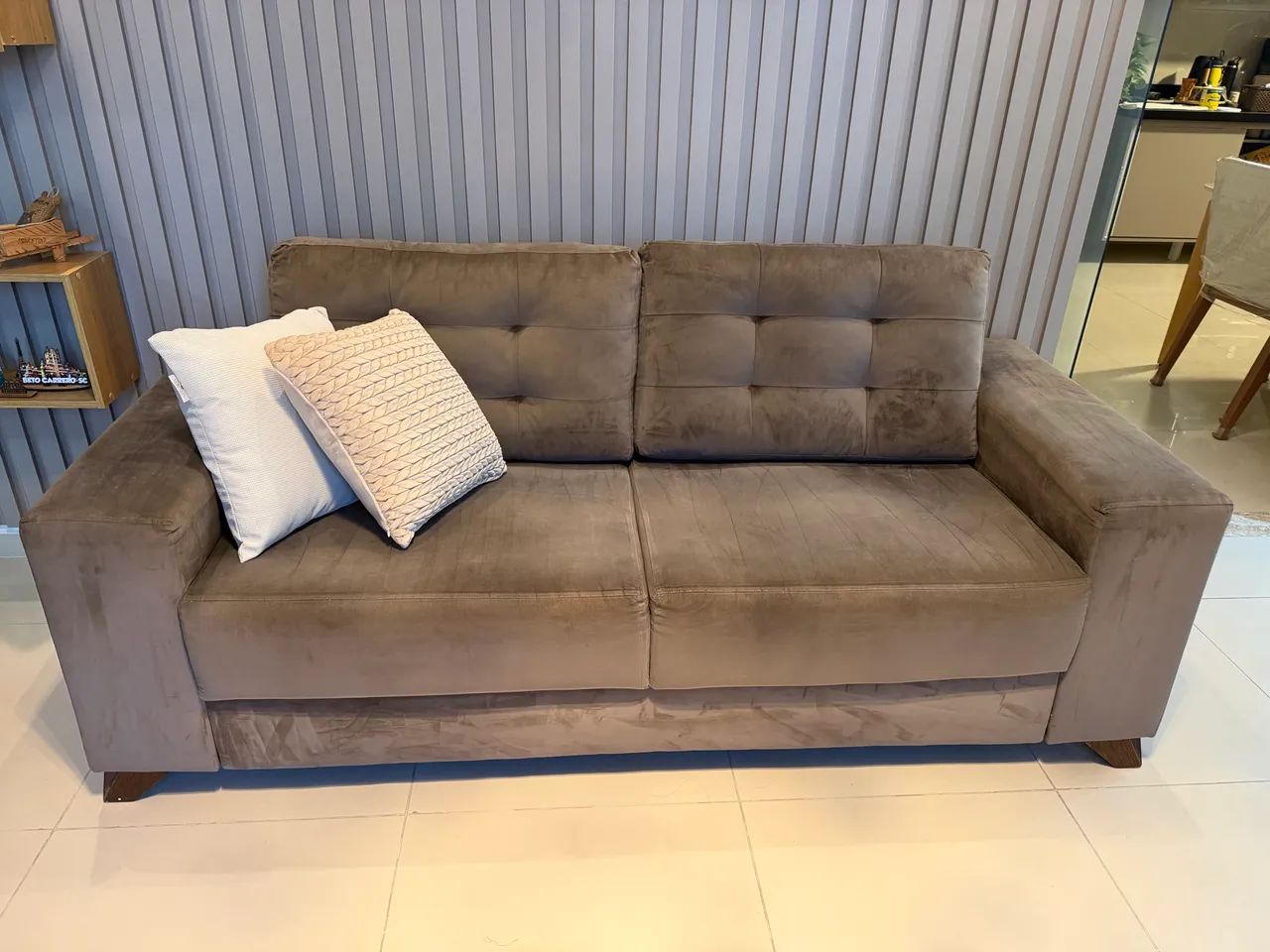 Conjunto sofá 2 e 3 lugares - Foto 4