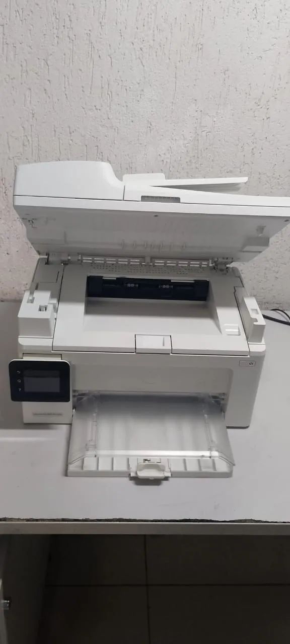 Impressora HP laserjet Pro M130 - Foto 2