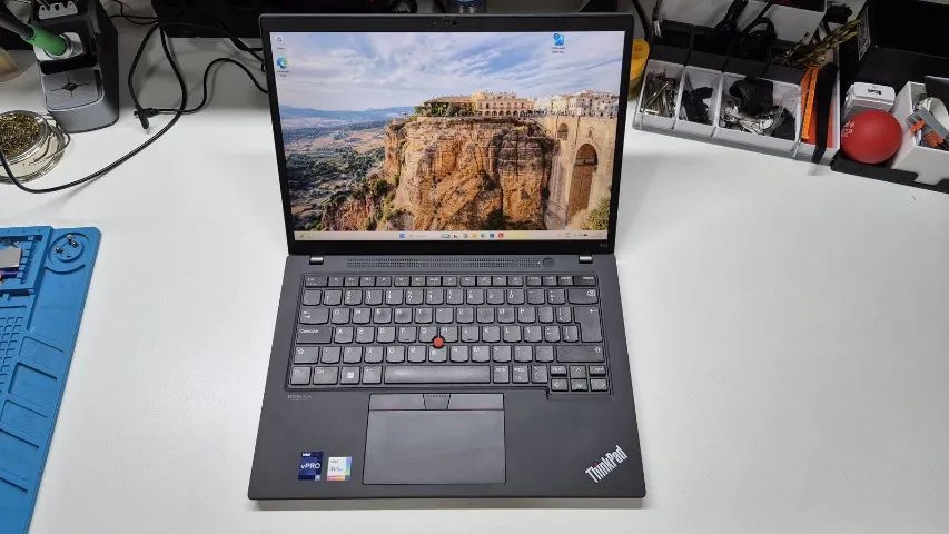 Notebook Lenovo ThinkPad T14 Gen 3 i5-1245U 8GB SSD