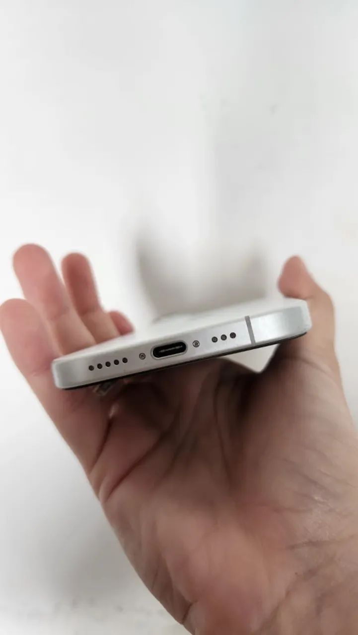 IPHONE 16 - 128GB - BRANCO 