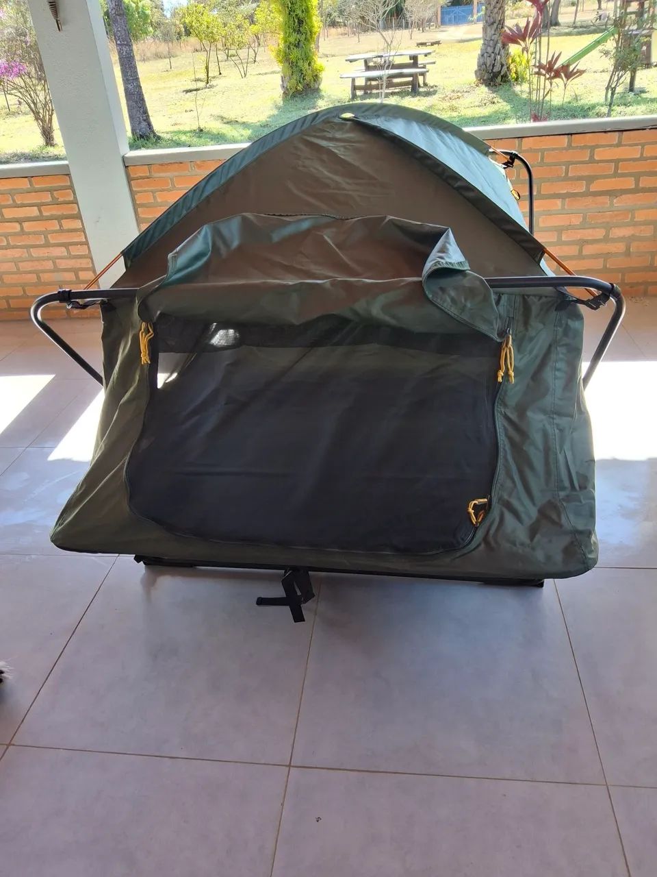 Vendo barraca camping casal suspensa NTK Náutica tatu casal, preta, c/ bolsa, nova. - Foto 3