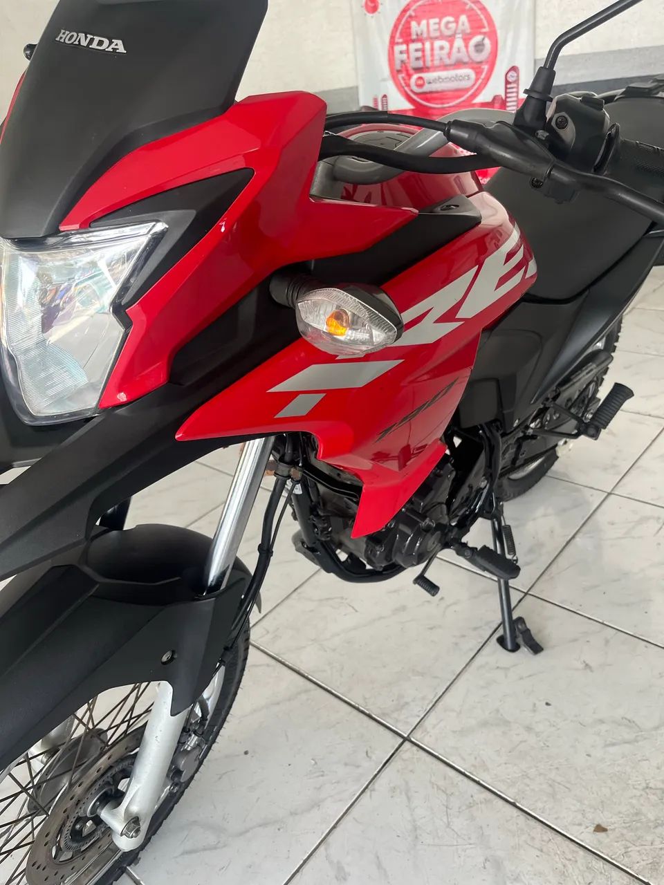 vendo xre  2024.  *  - Foto 3