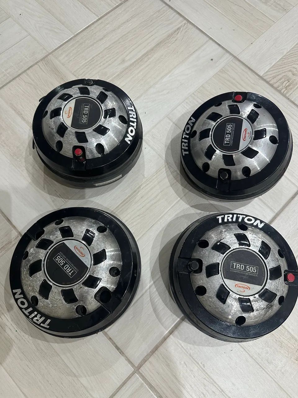 Corneta Triton 505