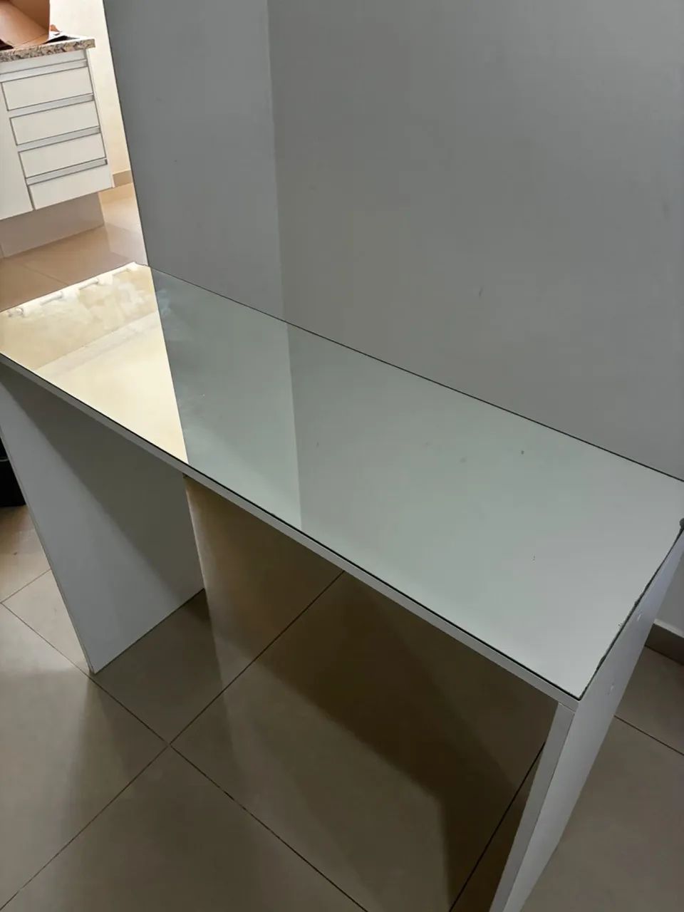 Aparador Espelhado com Tampo de Vidro Sofisticado - Foto 2
