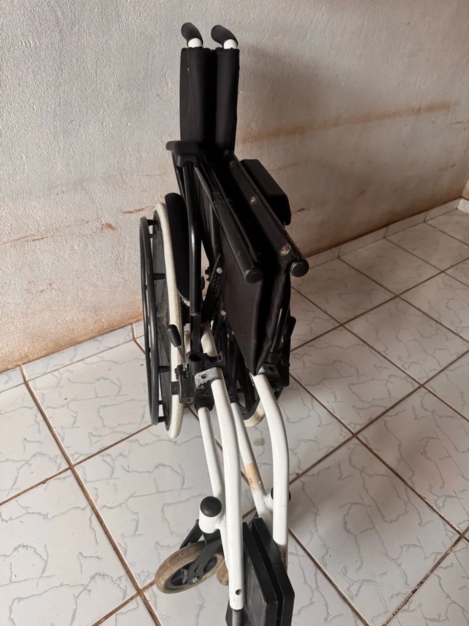 Cadeira de Rodas  - Foto 3