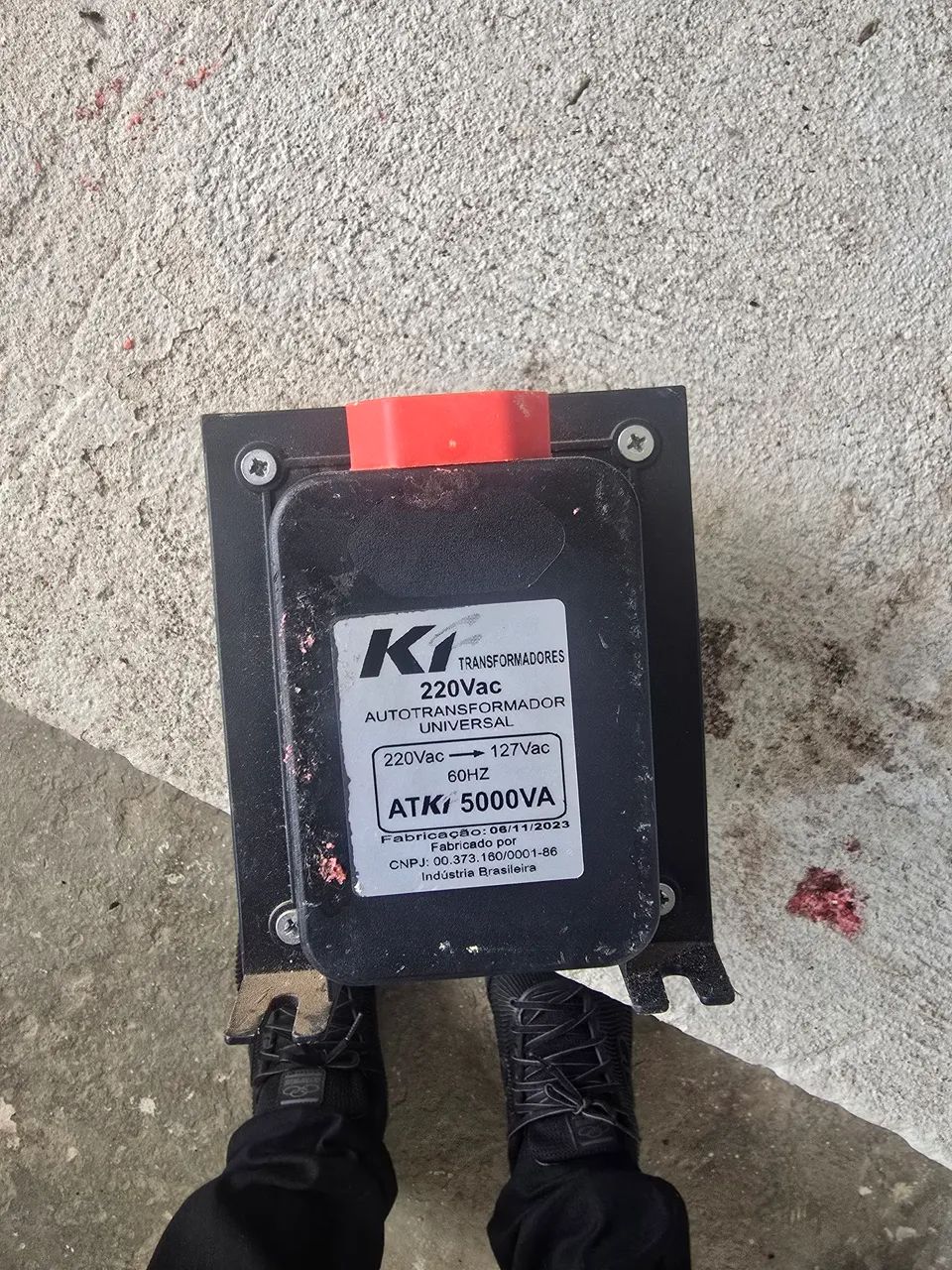 Vendo transformador de 5000VA