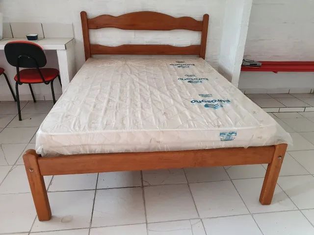 Cama Madeira Lei mais Colchão - Foto 3