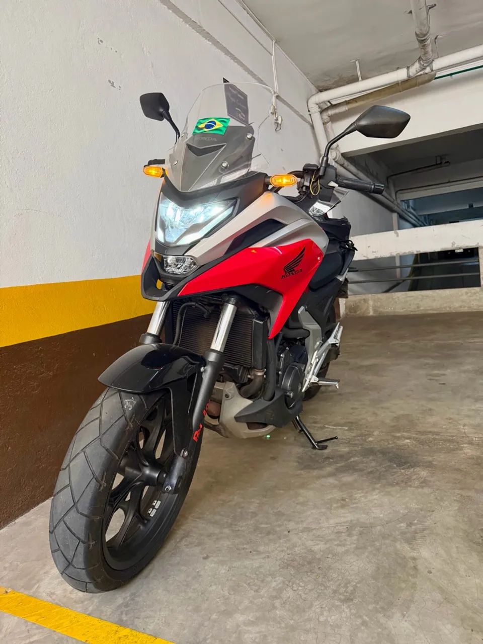 NC 750 DCT MUITO NOVA