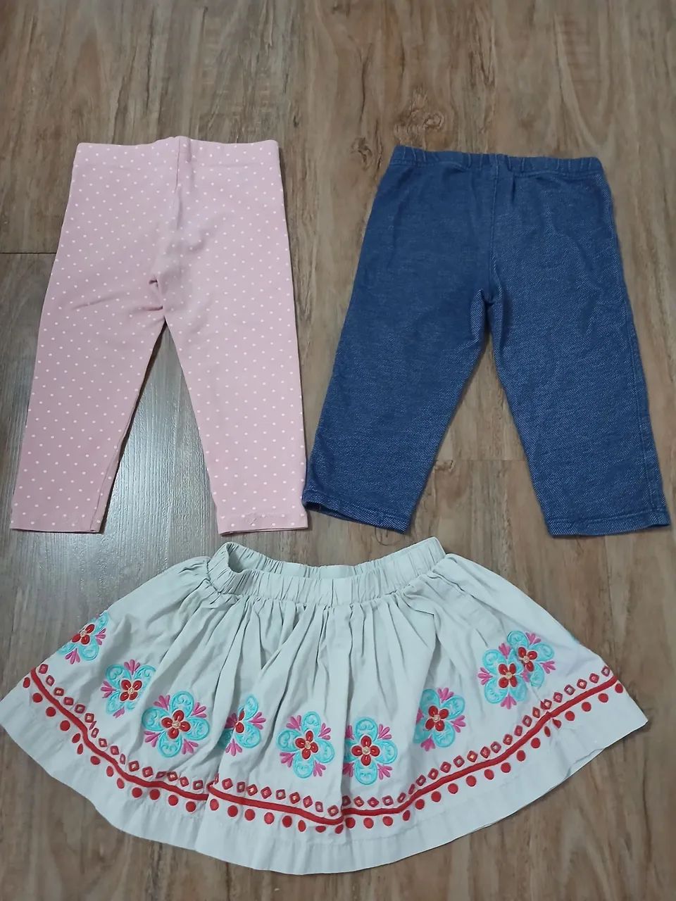 Lote Menina- Tam 3 e 4 - Foto 2