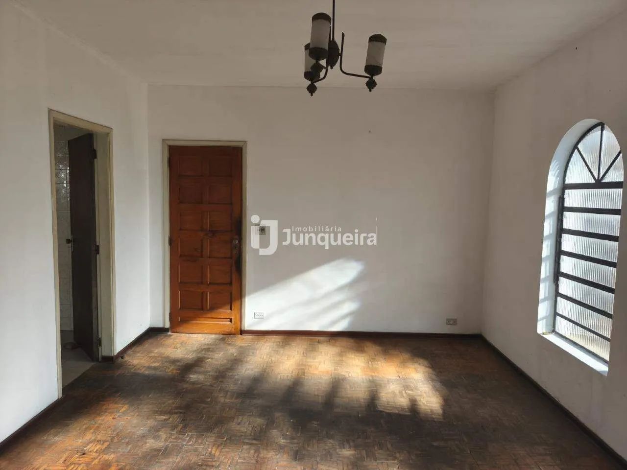 Casa à venda, 3 quartos, 2 vagas, Castelinho - Piracicaba/SP