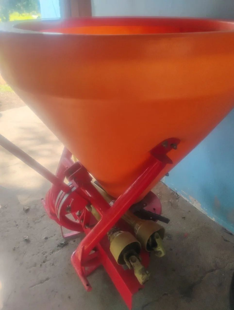 Distribuidora de sementes, adubo e ureia. - Foto 4