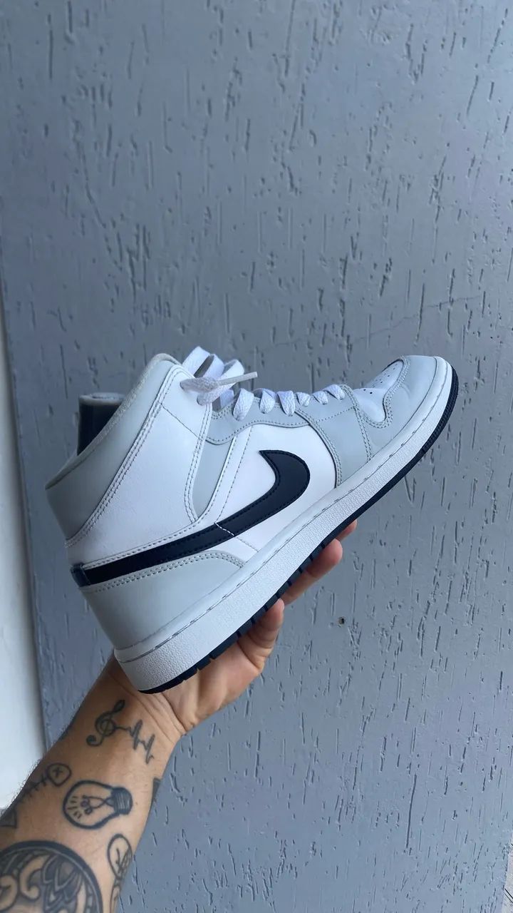 Air Jordan 1 Mid Light Smoke Grey - Foto 3