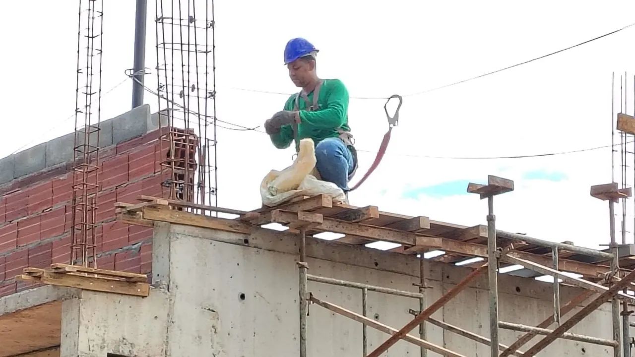 Pedreiro, pintor, encanador, - Foto 2