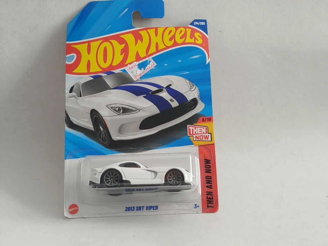 Miniatura Hot Wheels - 2013 SRT Viper - 1/64