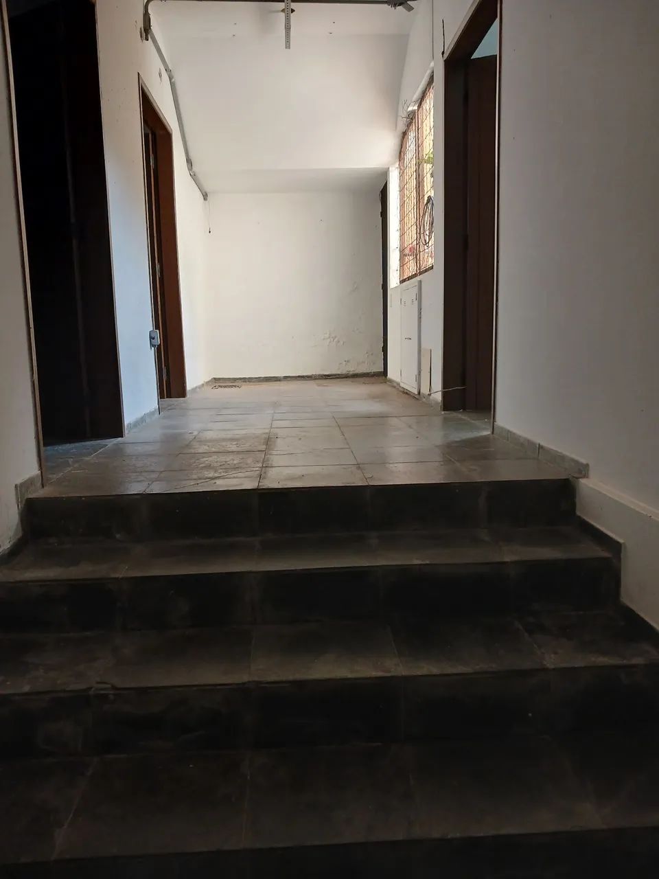 Excelente PONTO COMERCIAL Espaçoso! - Foto 3