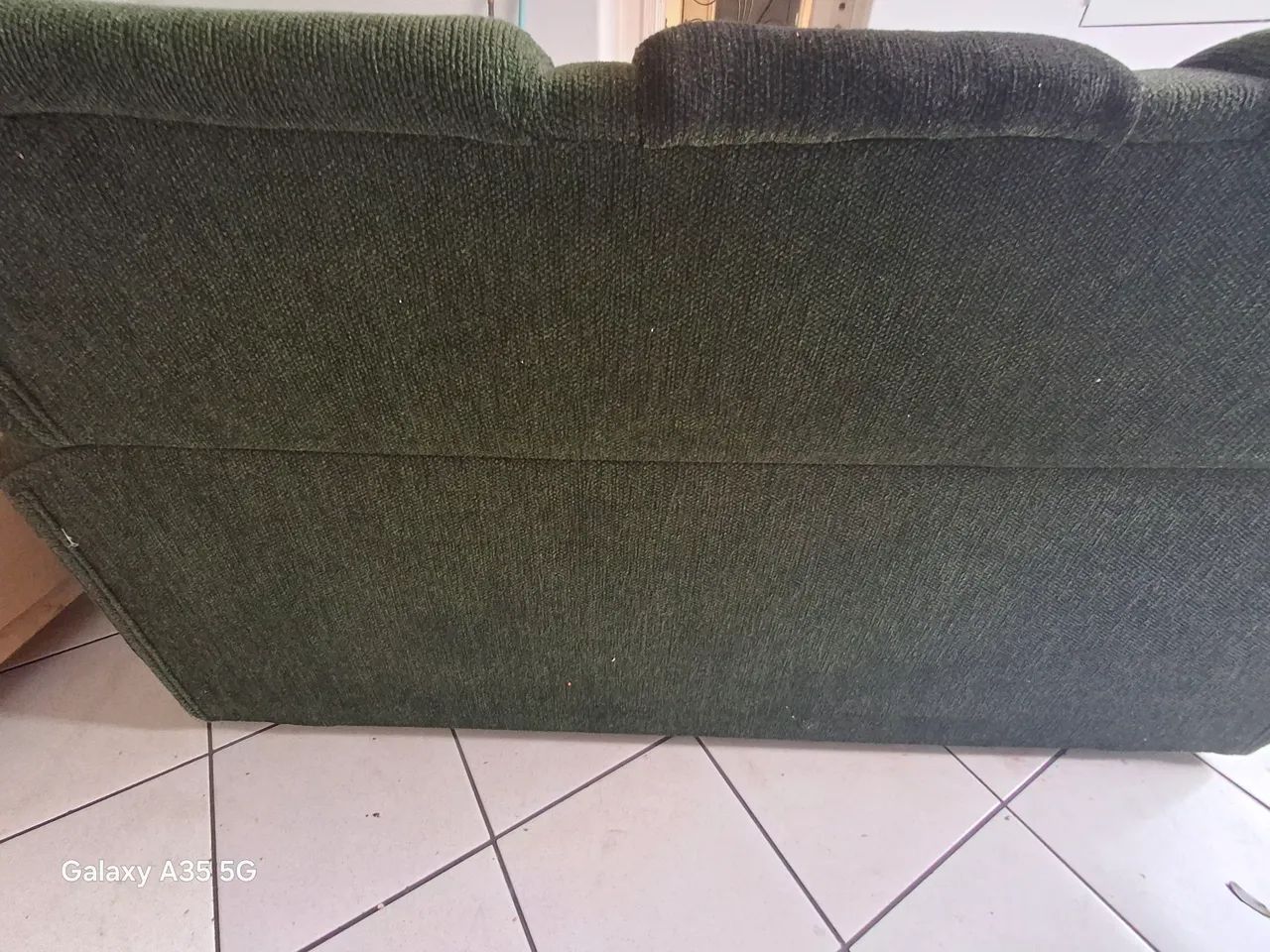 Desapego Sofá 3 lugares e poltrona - Foto 2