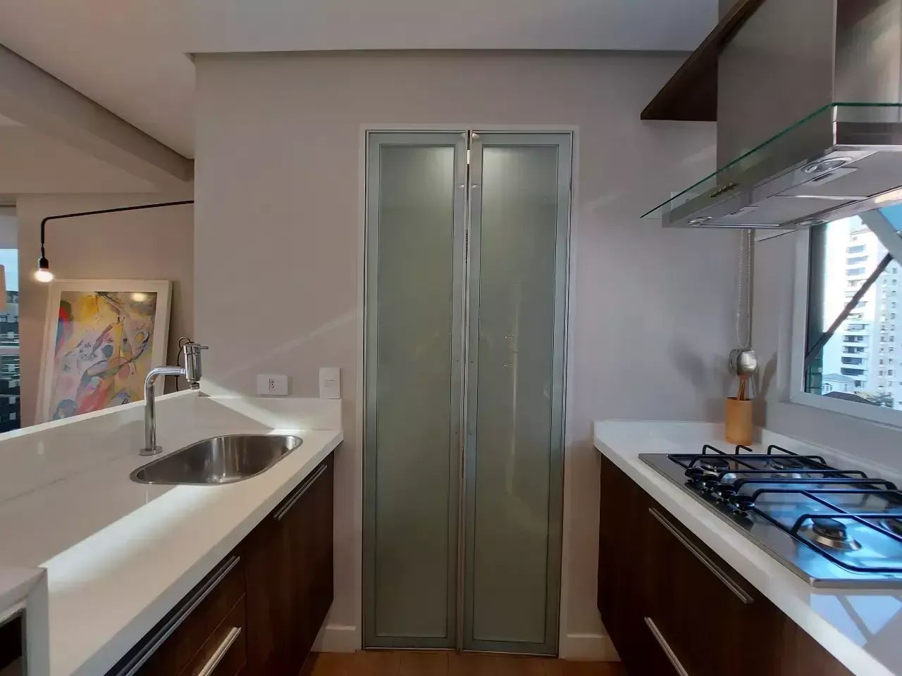 Lindo Loft à Venda, Centro de Florianópolis, Mobiliado, 80m2 Privativos - Foto 3