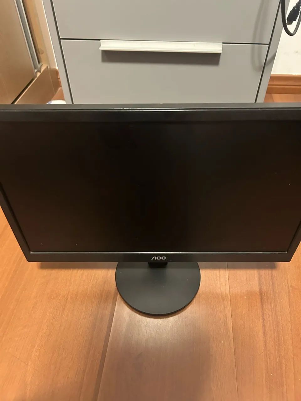 MONITOR AOC
