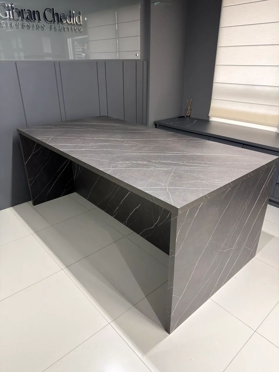 MESA DIRETOR MDF 2,00x1,00m 