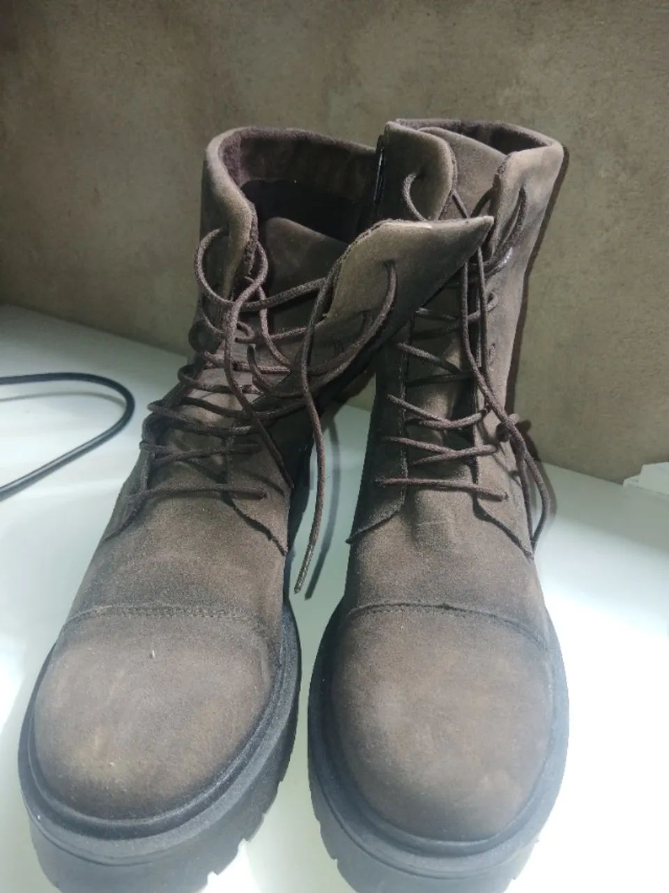 bota de couro marrom 