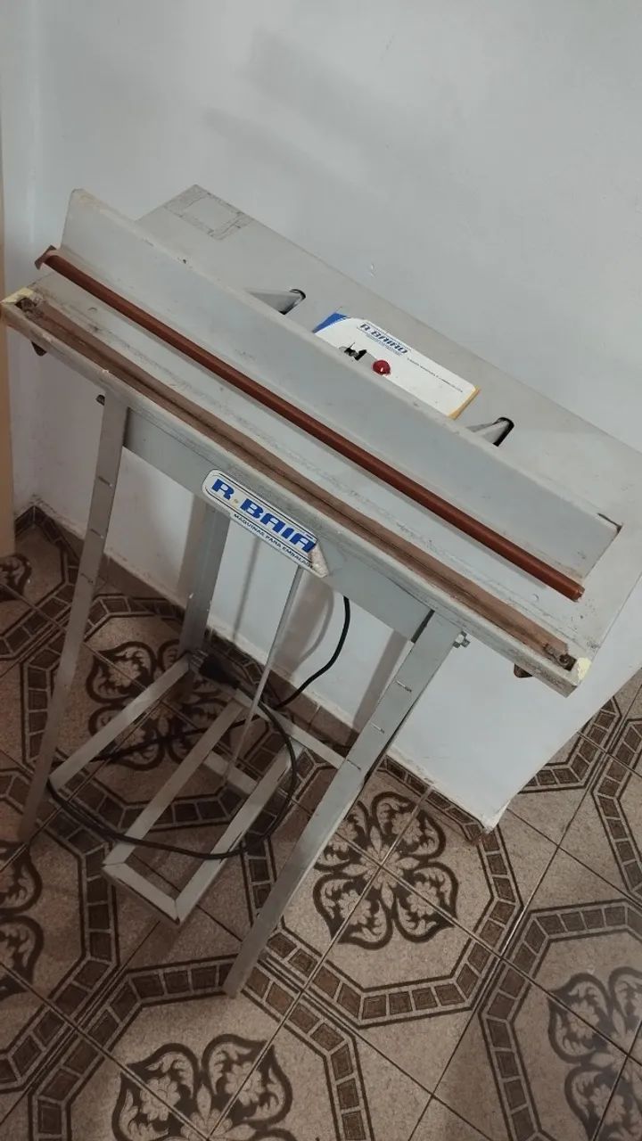 Máquina seladeira 40 cm