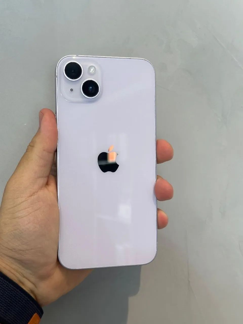 iPhone 14