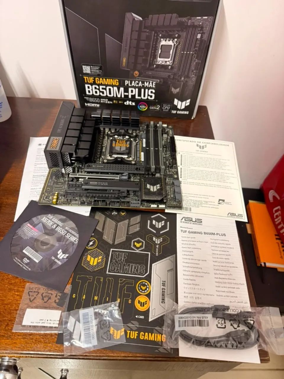 Placa mãe ASUS TUF Gaming B650M-Plus