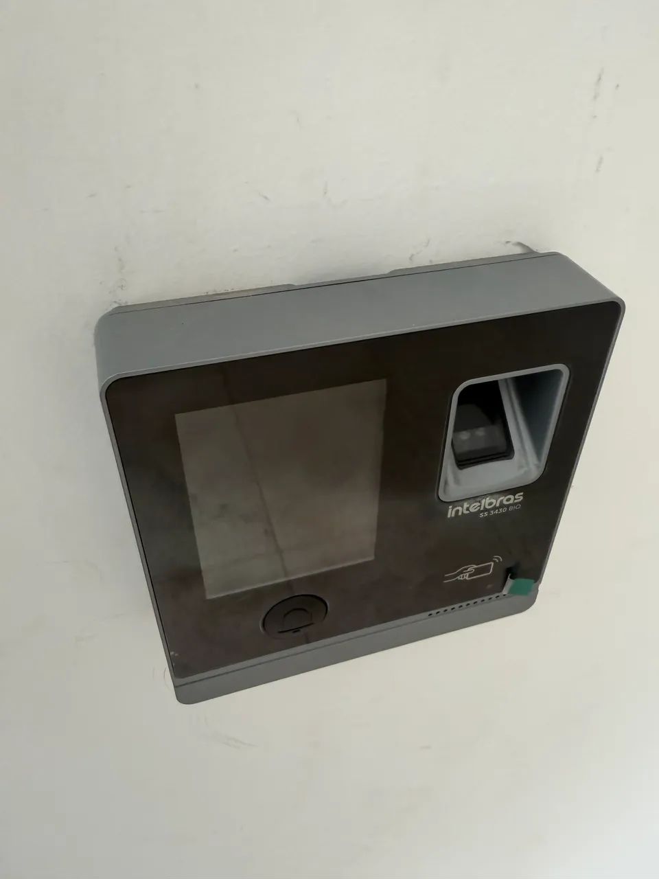 Vendo fechadura eletrônica intelbras  - Foto 3