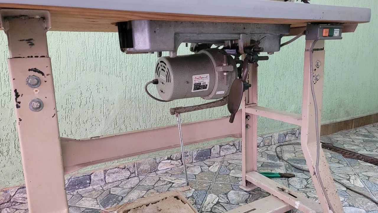 Máquina Industrial Reta Singer - Foto 3