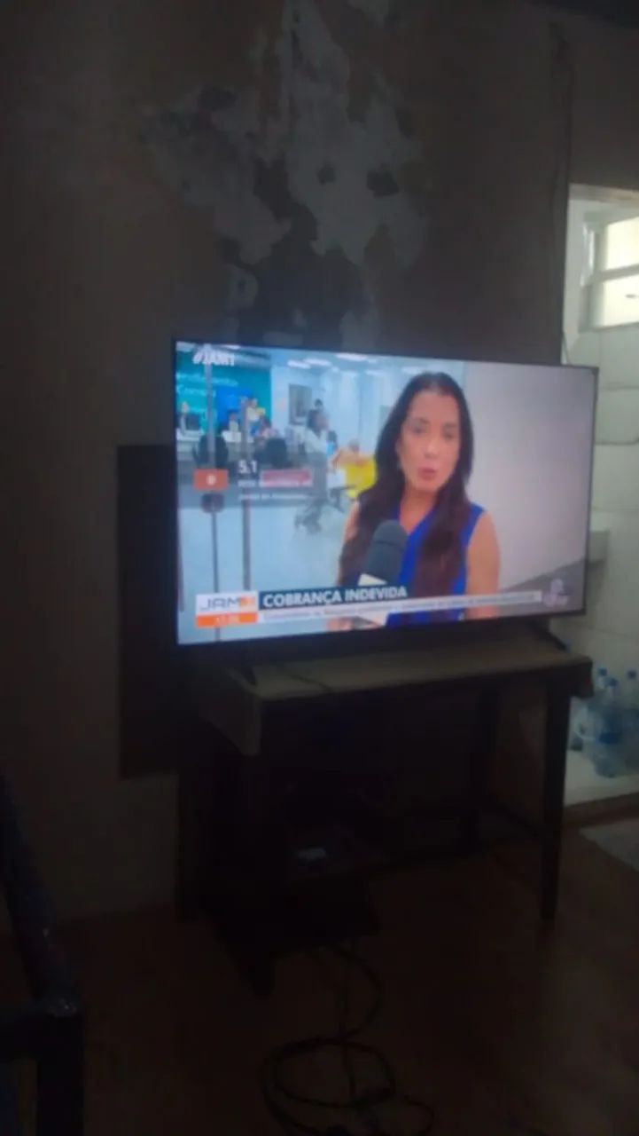 Vende ser uma tv TCL 