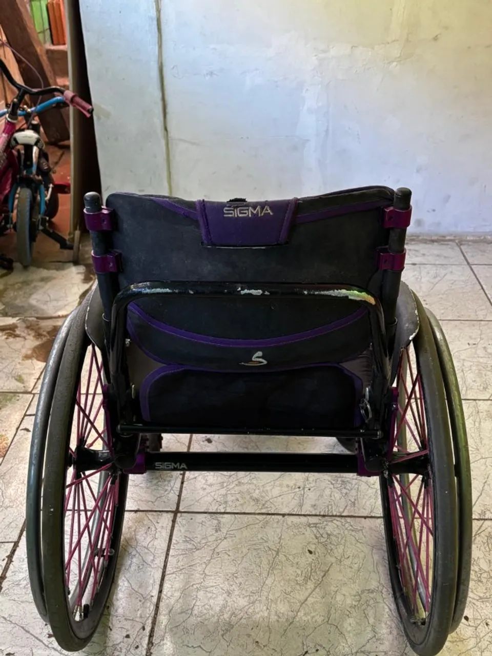 Cadeira de rodas smart sigma aro 24" - Foto 4