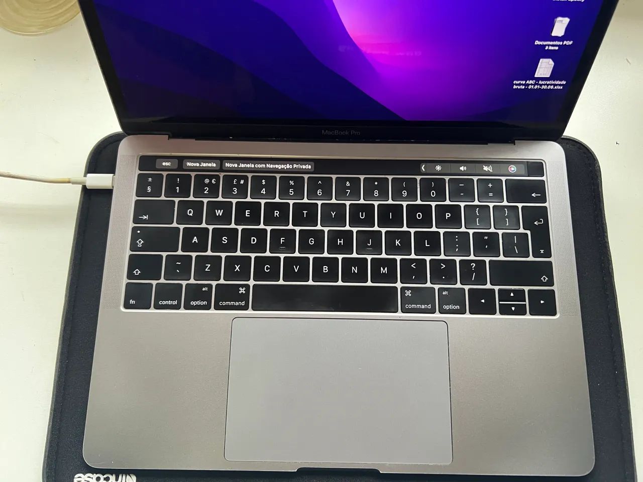 MacBook Pro 2016 13インチ i7/16GB/512GB 箱有り Amazon.co.jp: 【整備済み品】 Apple MacBook Pro 2016, Thunderbolt